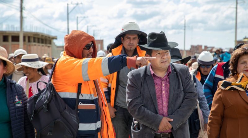 Avanza la construcción de la avenida Jach’a Tupo y se calcula la entrega con premura