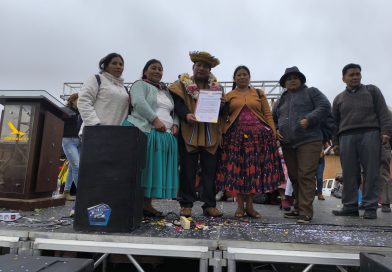 Santos Quispe entrega cifra récord de personalidades jurídicas a organizaciones e instituciones paceñas