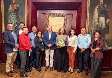 Ministra Yáñez y comité se reúnen para impulsar reconocimiento de la festividad de Urkupiña ante la Unesco